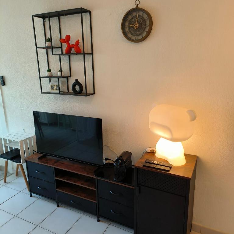 La Brise Marine ~ 300m mer~Piscine~Clim~Wifi~Calme - Appartement 1 Chambre - 8