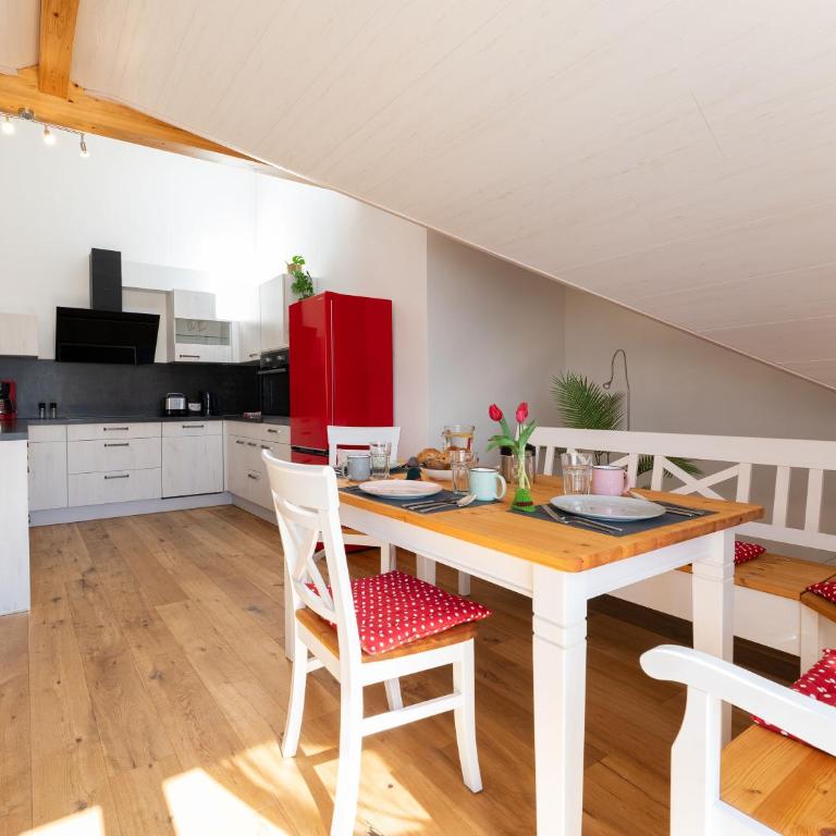 Ferienwohnung Anemone - 4 Zimmer mit Bergblick & Alpenflair - Apartment mit 3 Schlafzimmern und Balkon - 21