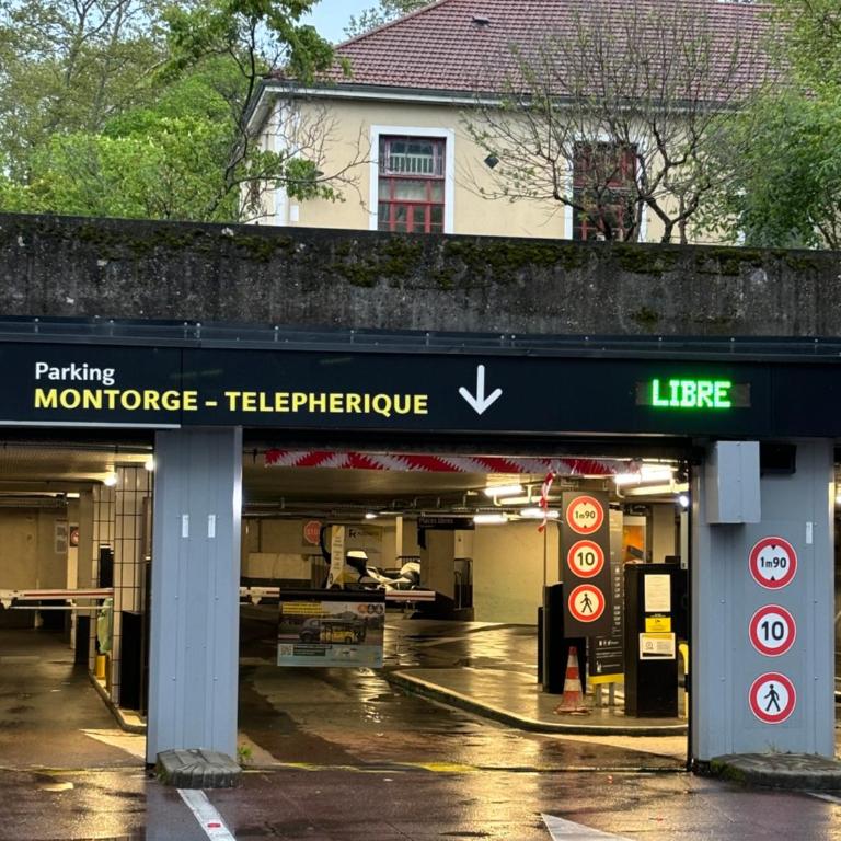 A 4 mn de Grenette Hypercentre - Appartement 1 Chambre - 26