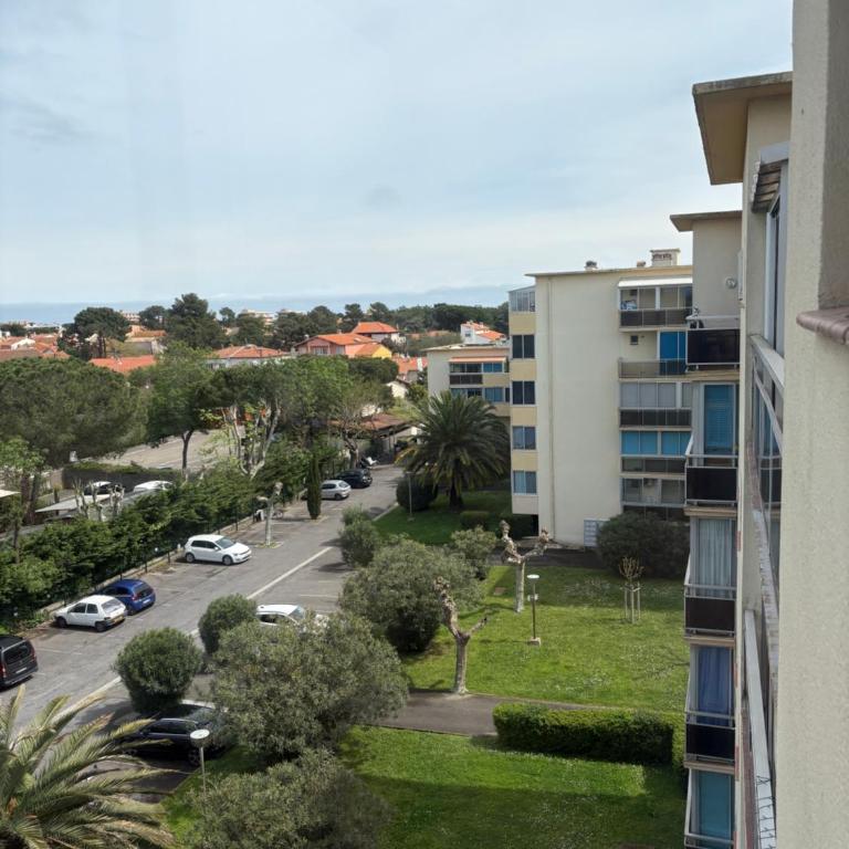 F2 à deux pas de la mer avec parking privé - Appartamento con 1 Camera da Letto - 15