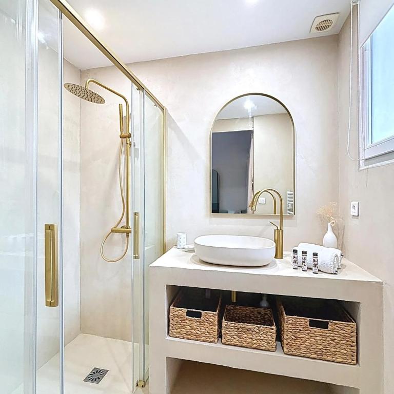 Villa "L'émeraude - Maison d'Hôtes - Jardin et parking privés - Valbonne - Maison 1 Chambre - 20