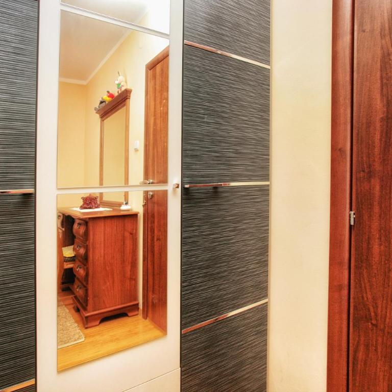 Apartments Simun - Double Room with Balcony and Sea View - 4