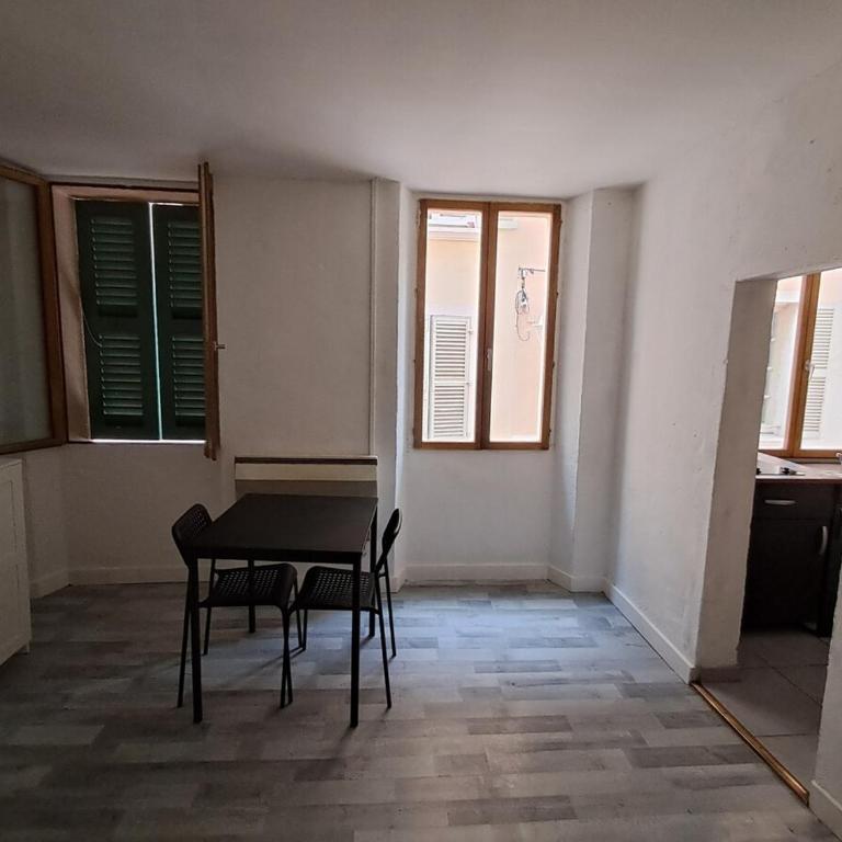 budgetbnb Larmodieu 1 - One-Bedroom Apartment - 5