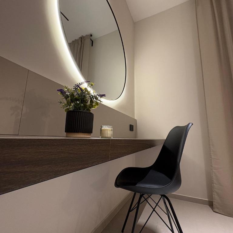 Stay in Naples 3 - Camera Familiare - 10