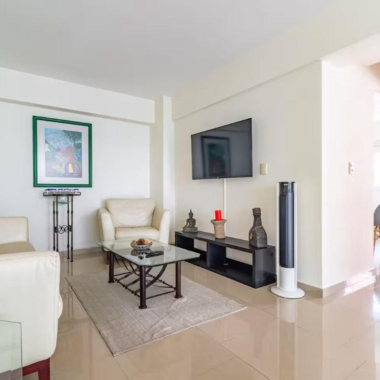B602 - 2BR - 2BTh - Two-Bedroom Apartment - 3