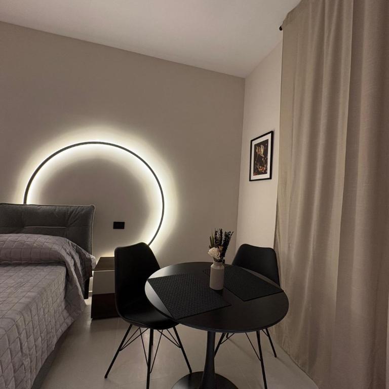 Stay in Naples 3 - Camera Matrimoniale - 9