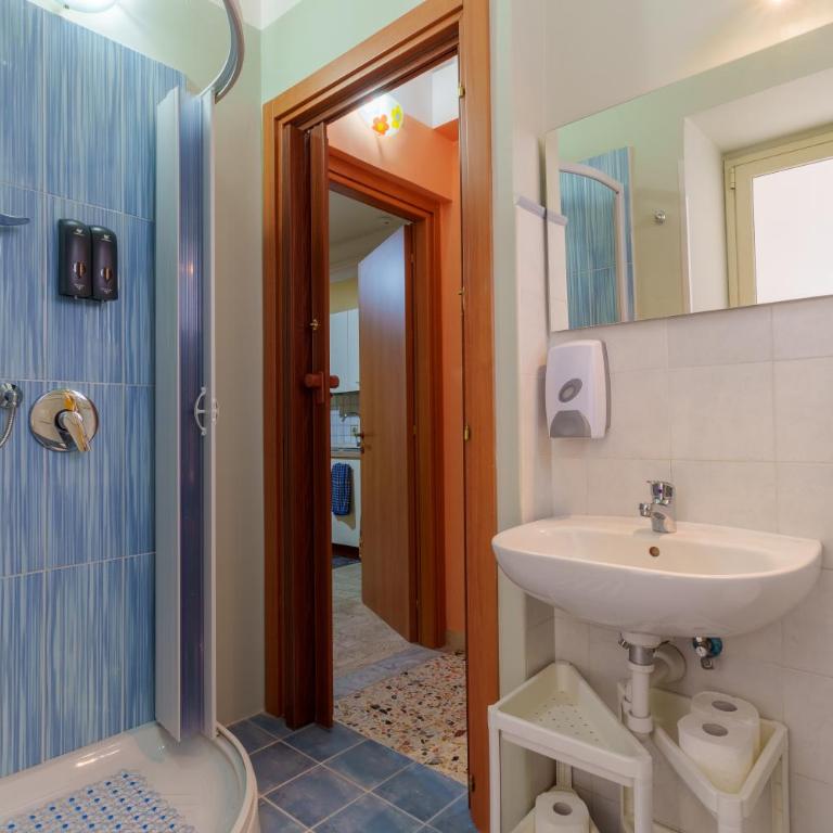 La Trìcora Big House - Three-Bedroom House - 28