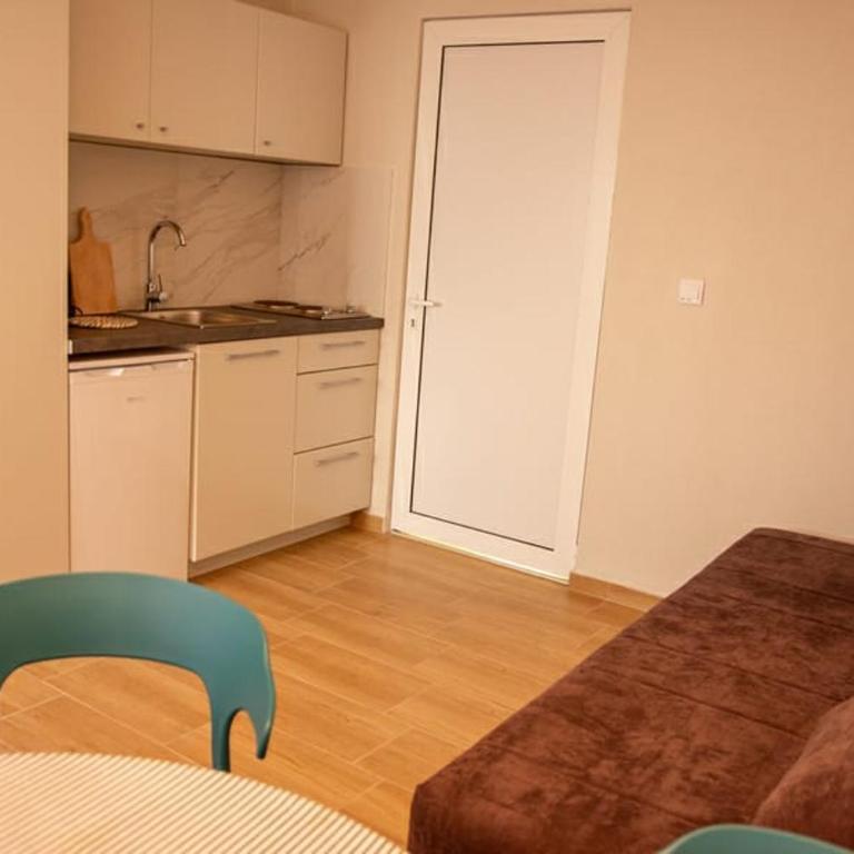 Isabella apartmani u blizini Roštilja - One-Bedroom Apartment - 5