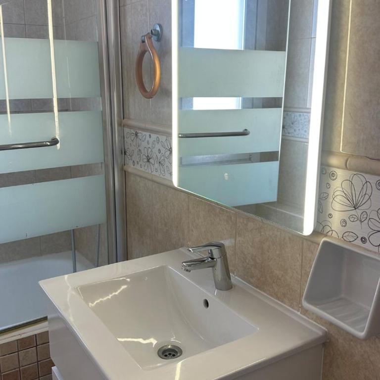 LadyDi Beach Centro - One-Bedroom Apartment - 29