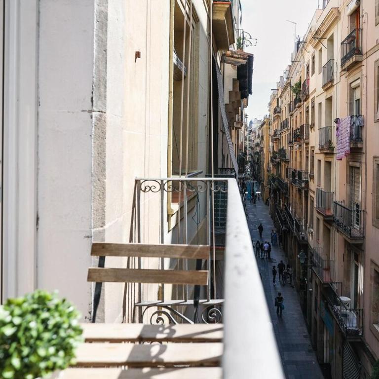 La Rambla - Catalonia Square Apt 4BD-2BTH - Apartment - 3