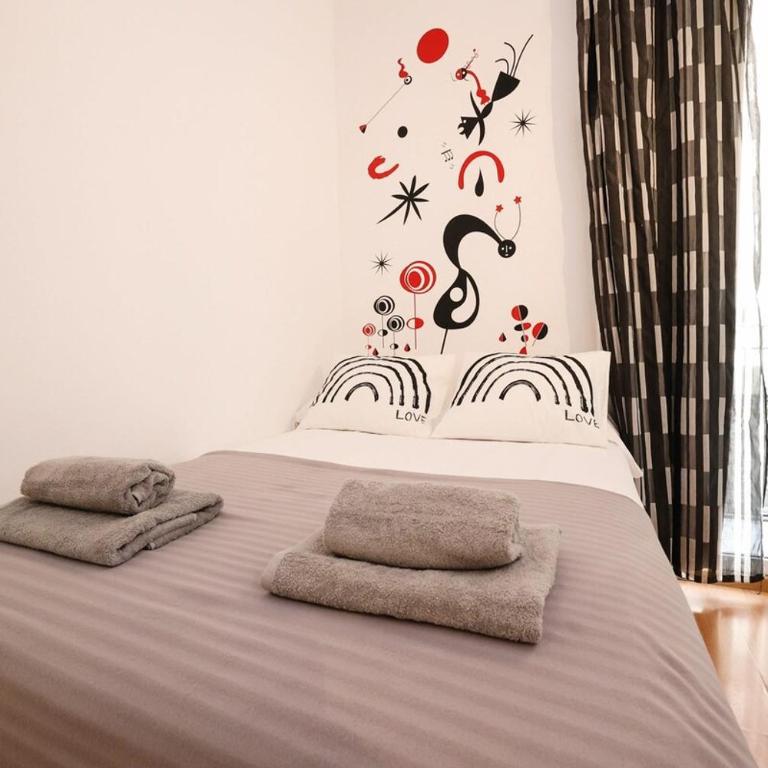 La Rambla - Catalonia Square Apt 4BD-2BTH - Apartment - 27