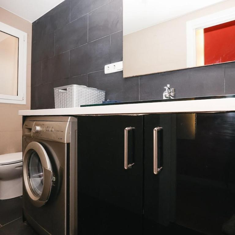La Rambla - Catalonia Square Apt 4BD-2BTH - Apartment - 29