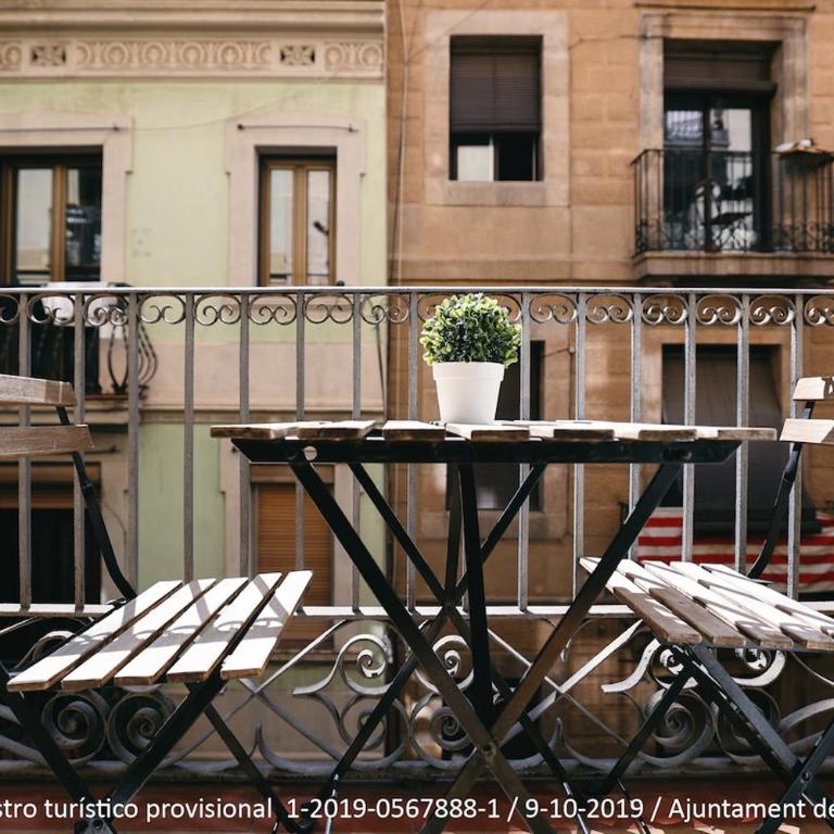 La Rambla - Catalonia Square Apt 4BD-2BTH - Apartment - 45