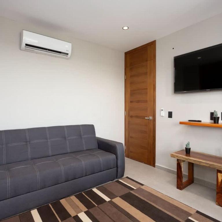 1 bedroom with park view in condominium with gym sauna and steam room - Apartment - 2