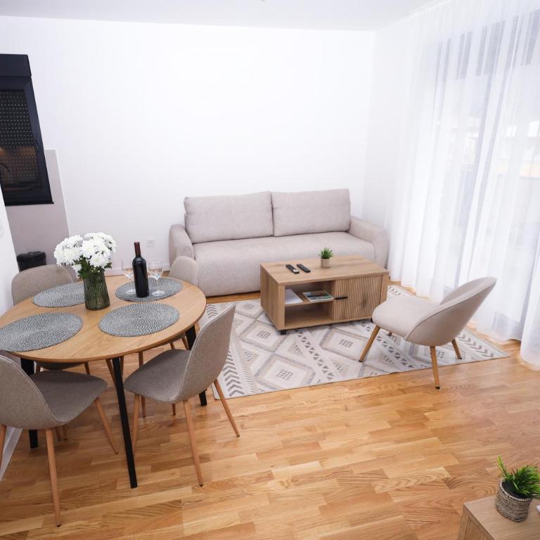 Central Rooftop Apartment - One-Bedroom Apartment - 19