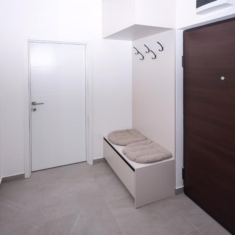 Central Rooftop Apartment - One-Bedroom Apartment - 29