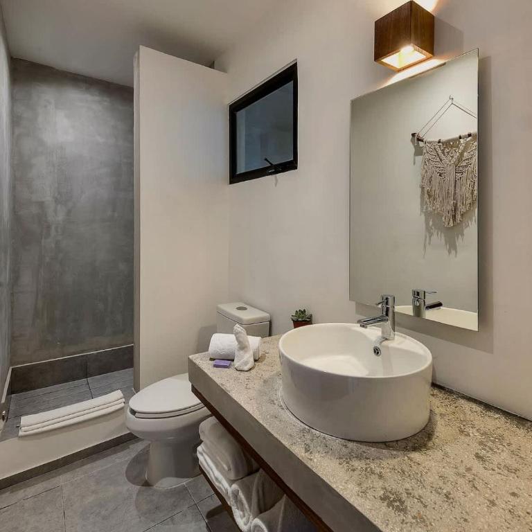 Studio with Great Rooftop Pool - Apartamento - 25