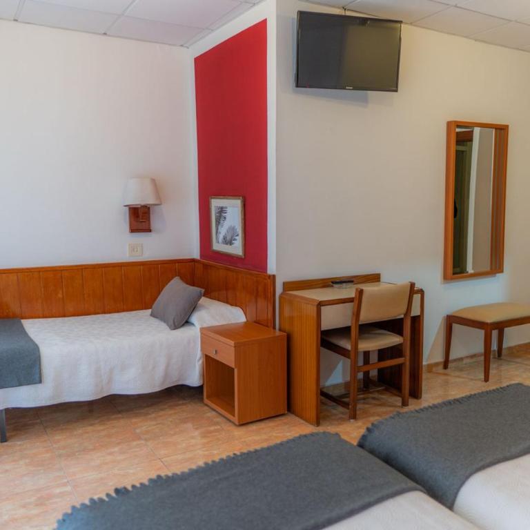 Hostal Regina - Habitación Triple - 4