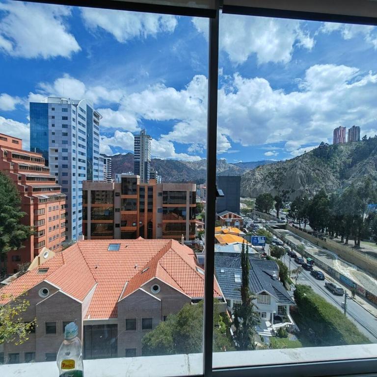 Corazón de Calacoto departamento de 2 dormitorios - Apartamento de 2 dormitorios - 5