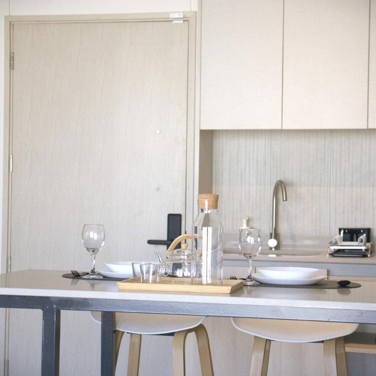 HOM I 1D1B en Ñuñoa 3PAX cerca al Metro Irarrazaval VIC1711 - Apartamento - 4
