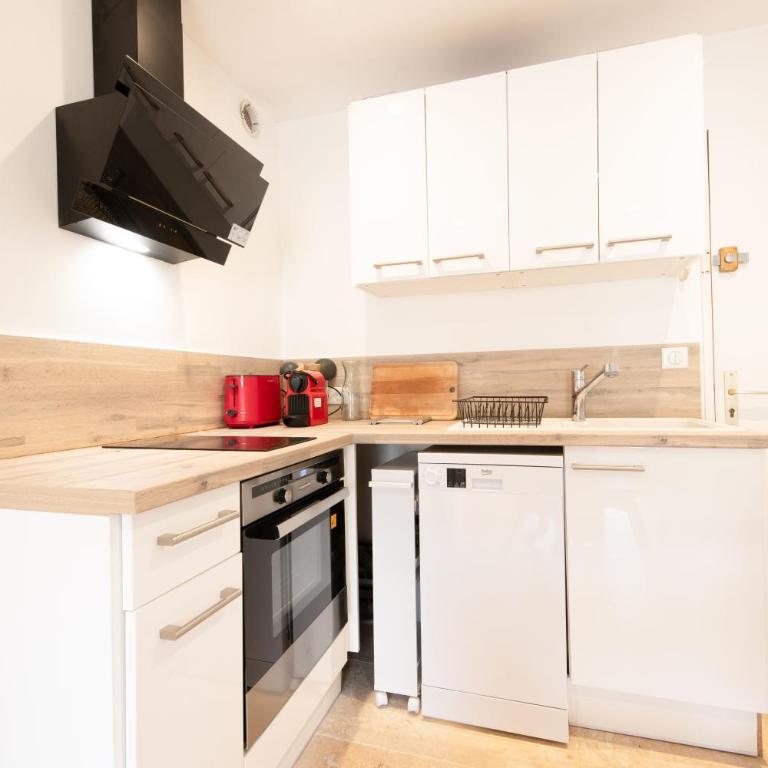 Real Regina Garage Prive Centre Ville et Plage - Apartment mit 1 Schlafzimmer - 5