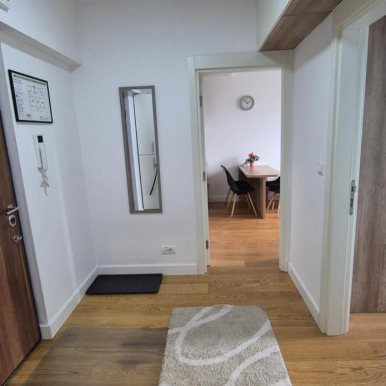 Skyline - Two-Bedroom Apartment - 8