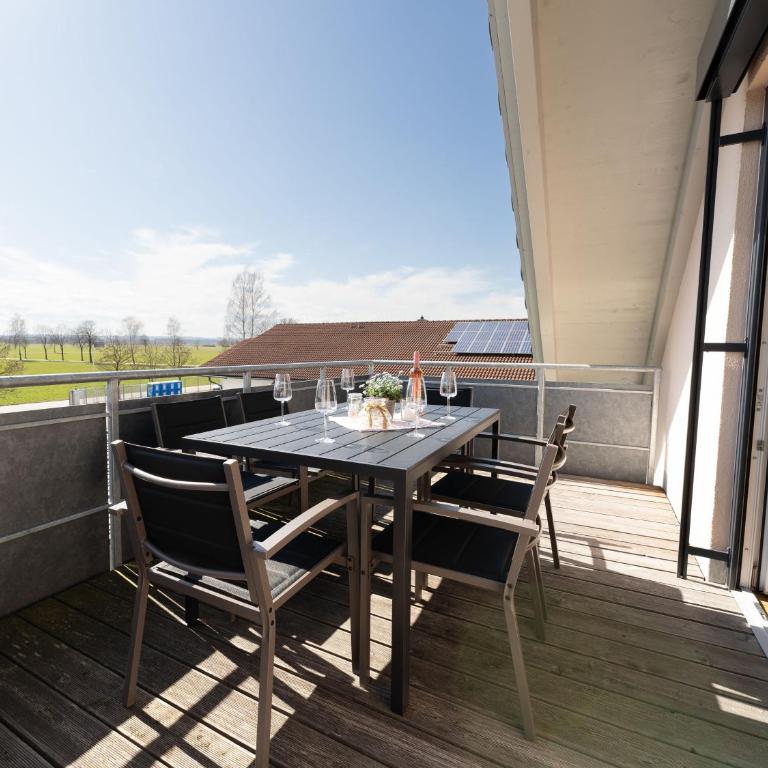 Ferienwohnung Anemone - 4 Zimmer mit Bergblick & Alpenflair - Apartment mit 3 Schlafzimmern und Balkon - 36