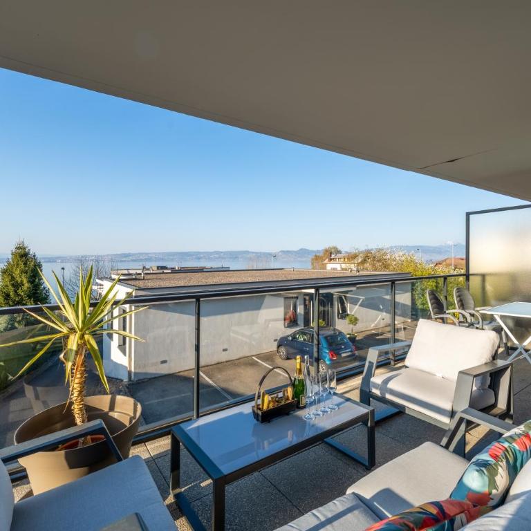 Bright modern apartment with lake view in Evian - Appartement 2 Chambres - 2
