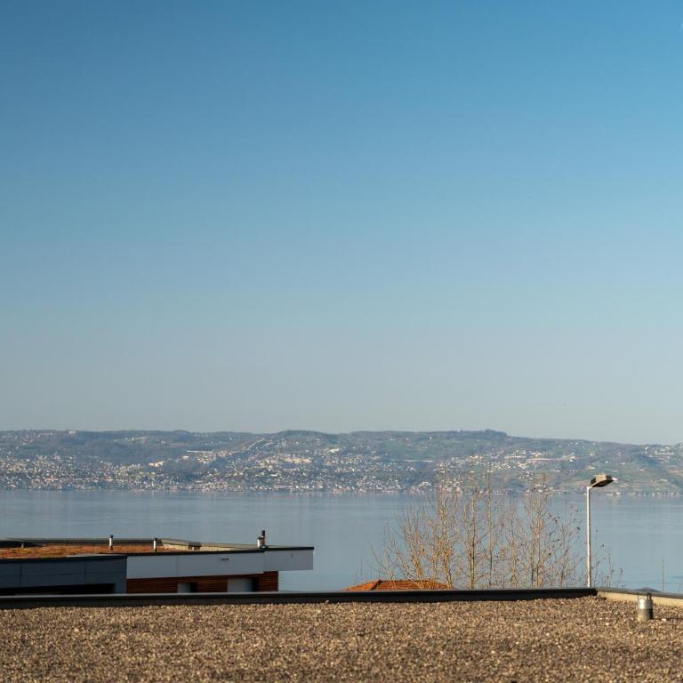 Bright modern apartment with lake view in Evian - Appartement 2 Chambres - 26