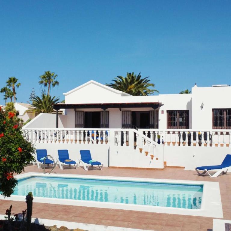 Villas with private pools - Just 7 min walk from beach, bars & dining - Villa con piscina privada - 16