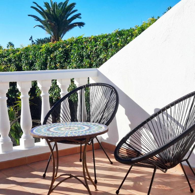 Villas with private pools - Just 7 min walk from beach, bars & dining - Villa con piscina privada - 7