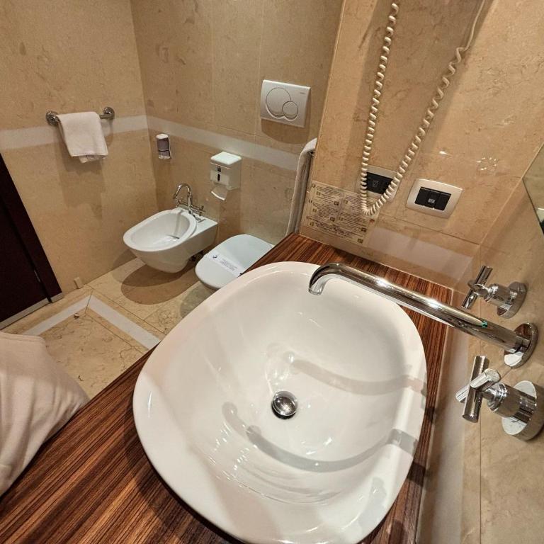 Grand Hotel Olimpo - Suite Deluxe - 10