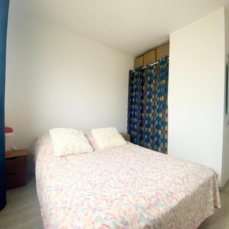 LE BOUCANET - APPARTEMENT CLIMATISÉ ENTIEREMENT RÉNOVÉ POUR 4 PERSONNES AVEC PARKING PRIVATIF - Apartment - 3