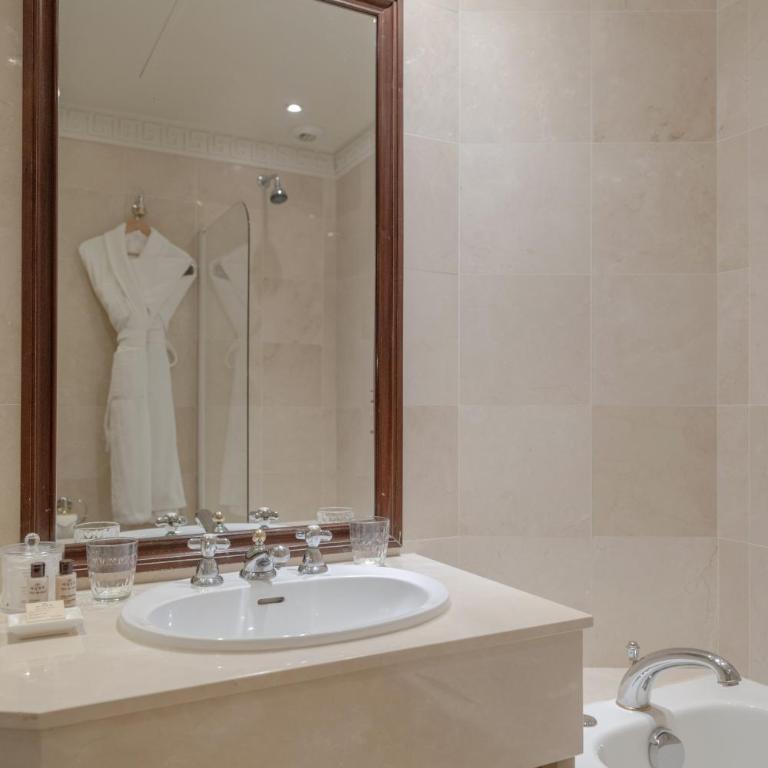 Hôtel Napoleon Paris - Chambre Exécutive - 5