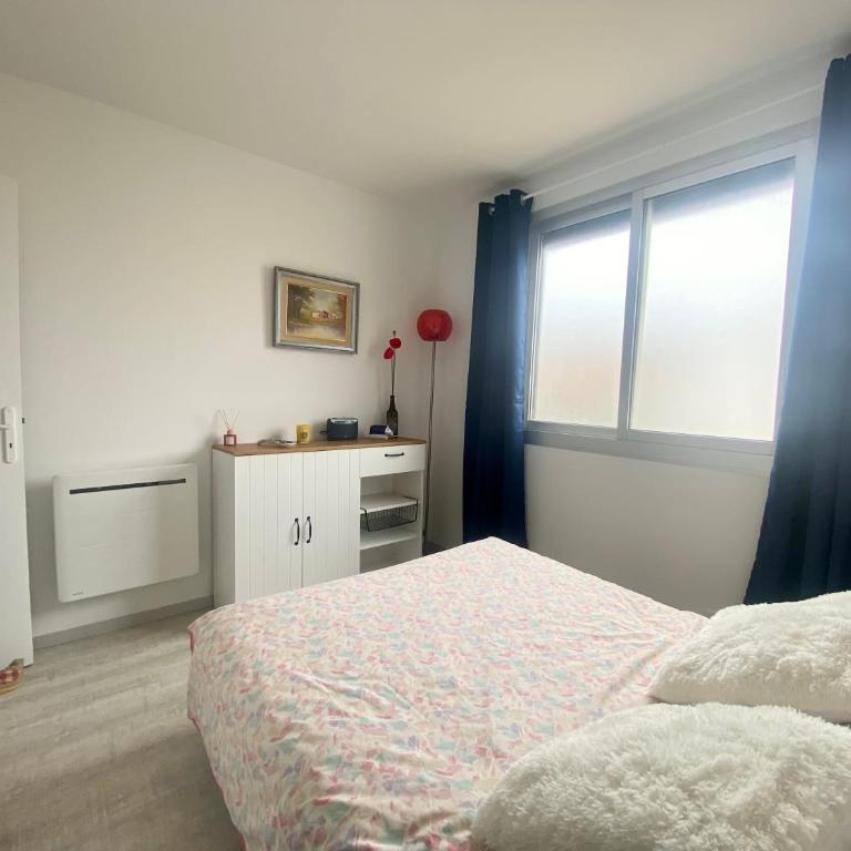 LE BOUCANET - APPARTEMENT CLIMATISÉ ENTIEREMENT RÉNOVÉ POUR 4 PERSONNES AVEC PARKING PRIVATIF - Apartment - 14