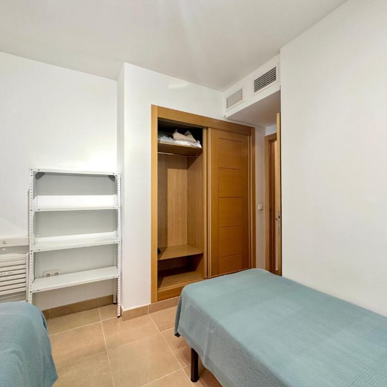 Beautiful 2-Bedroom Frontline Beach Apartment - Apartamento de 2 dormitorios - 17