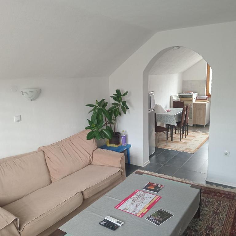 Guesthouse Behar - Apartman sa Balkonom - 11