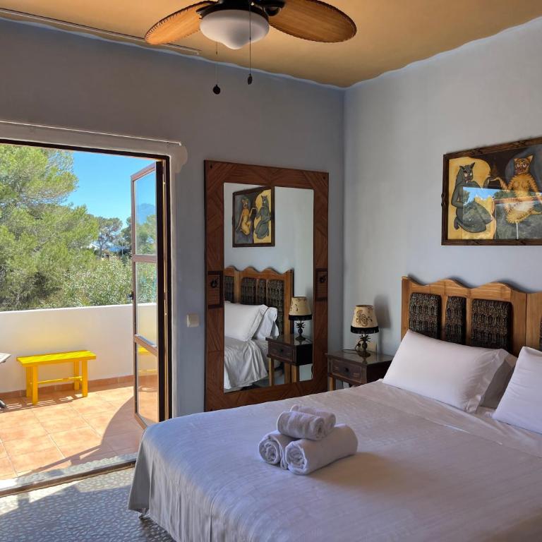 Boutique Hostal La Curandera de Salinas - Habitación Doble con balcón - 1 o 2 camas - 9