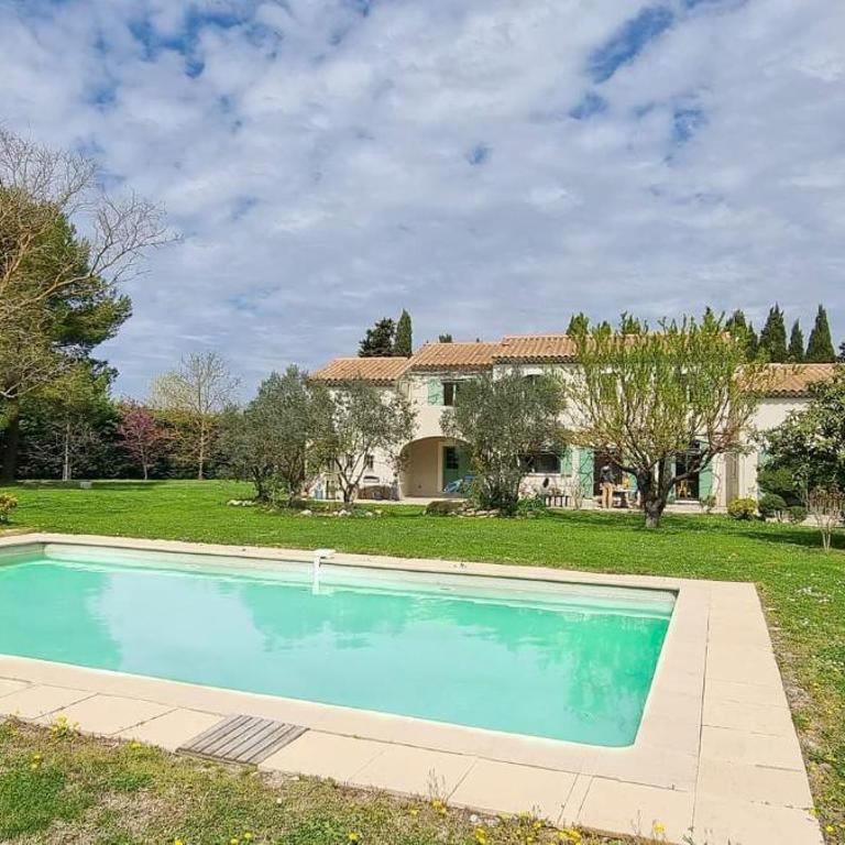 Charming house Saint Remy de Provence - Villa avec Piscine Privée - 23