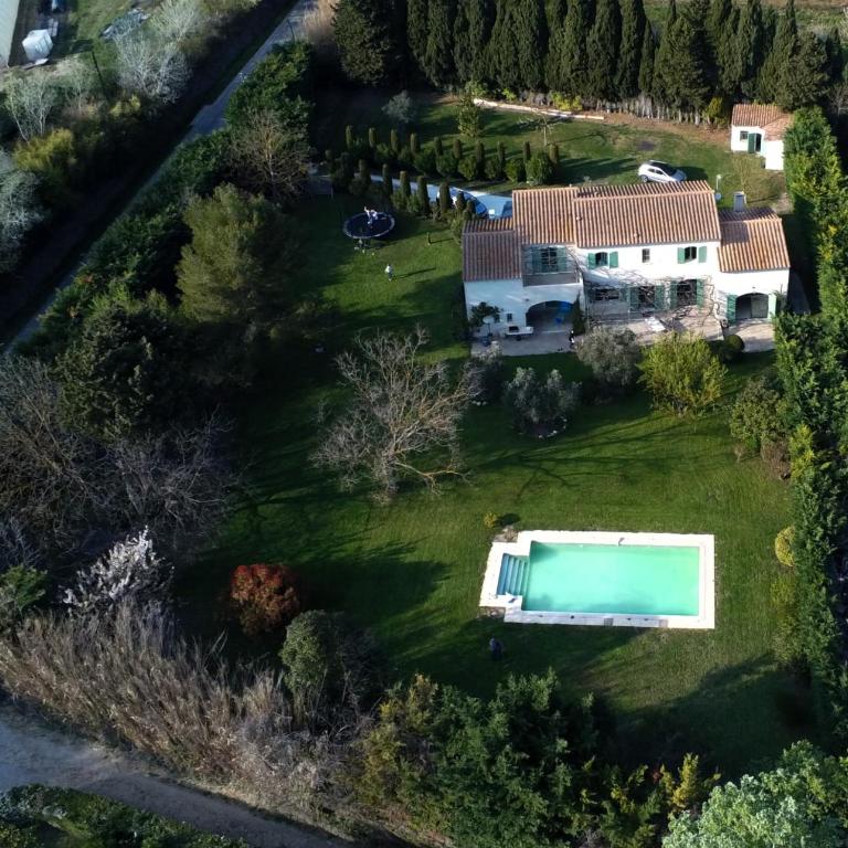Charming house Saint Remy de Provence - Villa avec Piscine Privée - 24