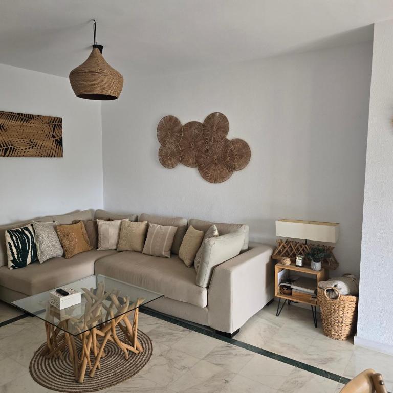 SonCaliu Mallorca - Four-Bedroom Apartment with Balcony - 2