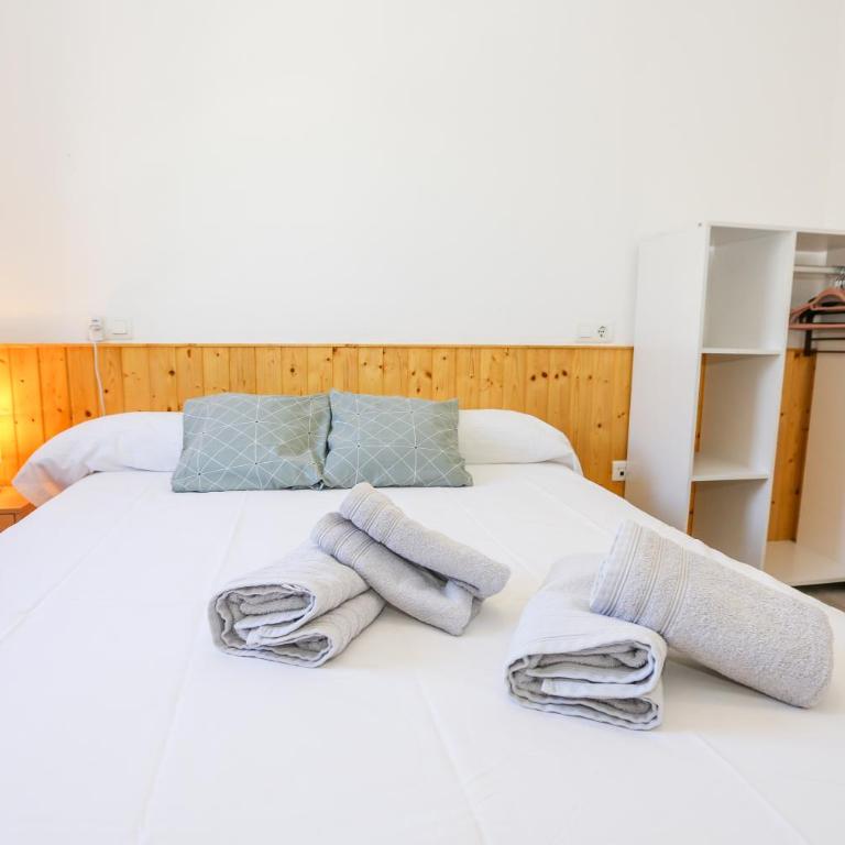 House Beach Park - Three-Bedroom Apartment - 16