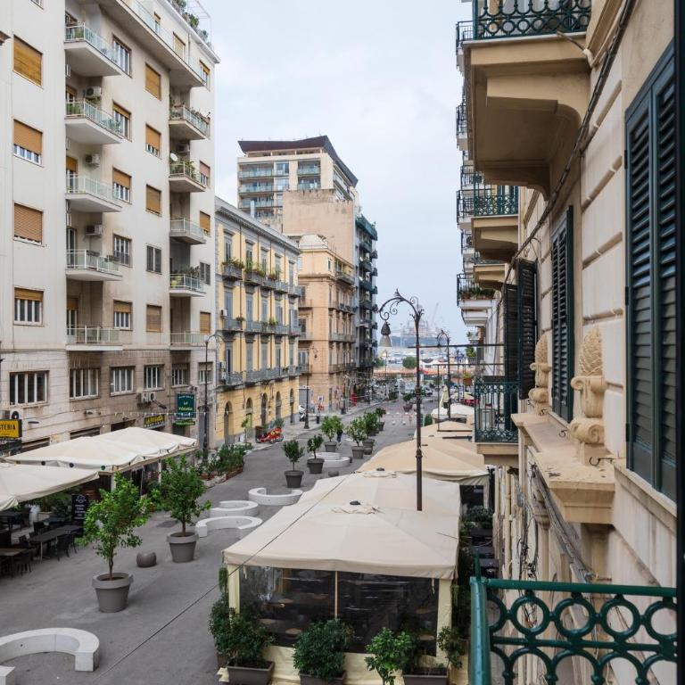 Palazzo Falcone Apartments - Appartamento Superior - 25
