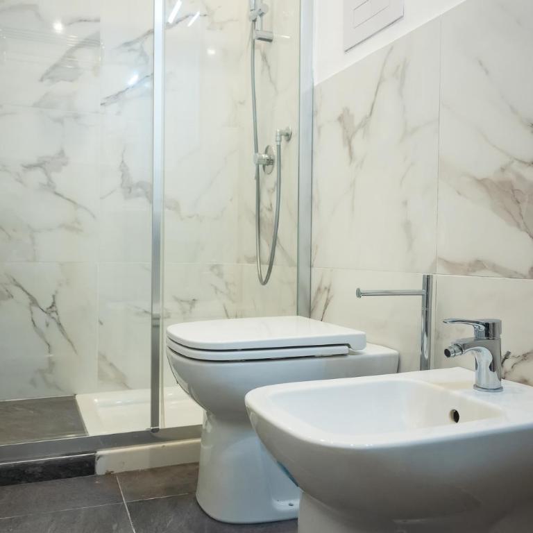 Palazzo Falcone Apartments - Appartamento Superior - 13