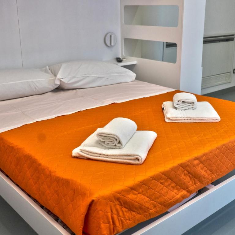 Ostello Vucciria - Posto Letto in Dormitorio con 10 Letti - 3