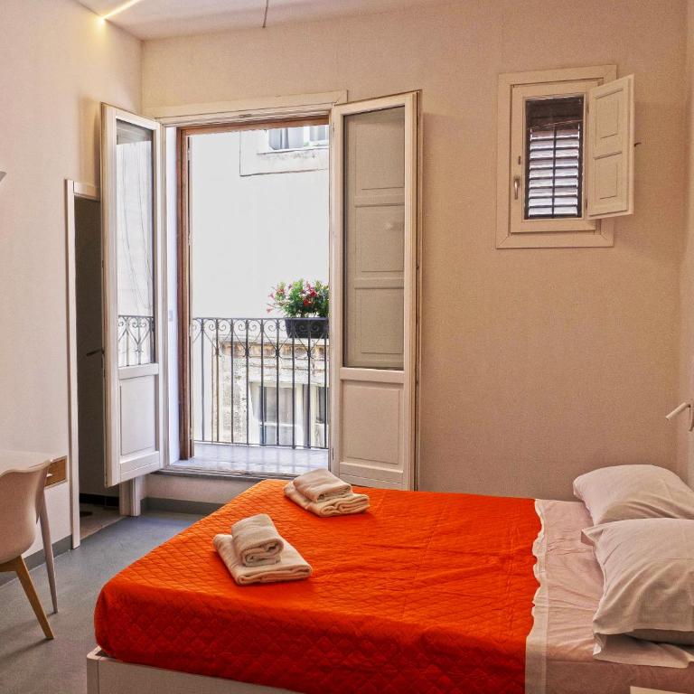 Ostello Vucciria - Posto Letto in Dormitorio con 10 Letti - 4