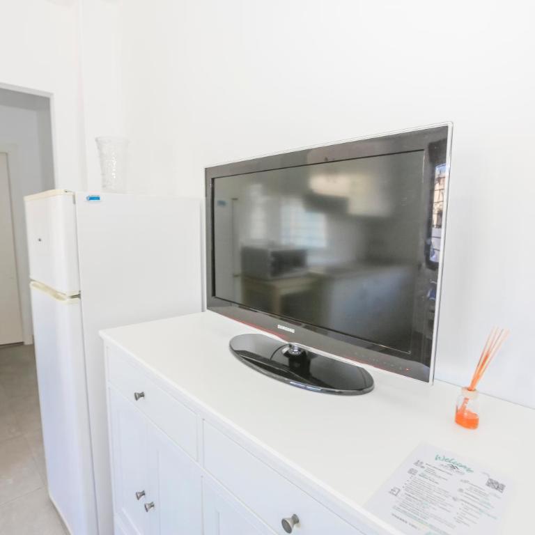 House Beach Park - Three-Bedroom Apartment - 23