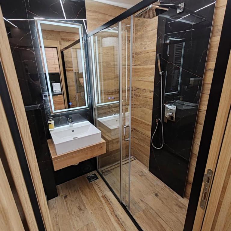 Relax Apartment with sauna and jacuzzi in city center - Apartman sa 1 Spavaćom Sobom - 11