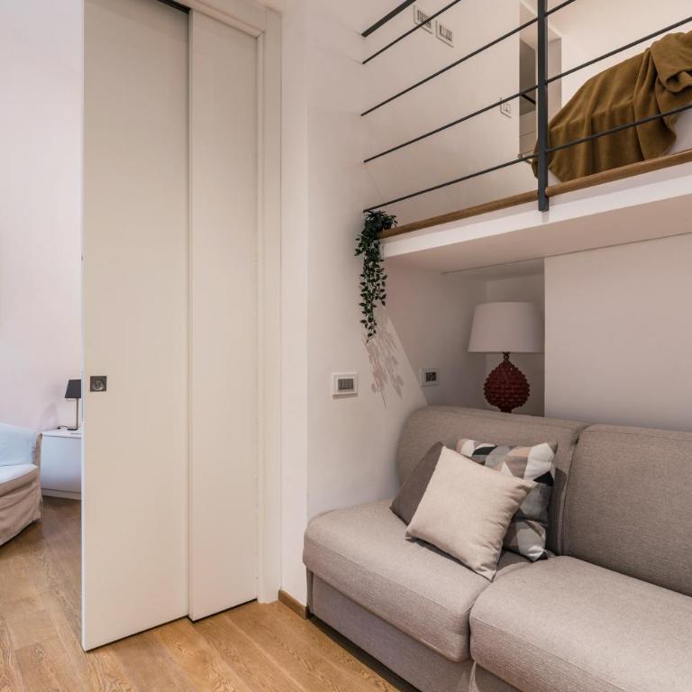 The Best Rent - One-bedroom flat in Tritone area - One-bedroom apartment with a mezzanine with a double bed - 6