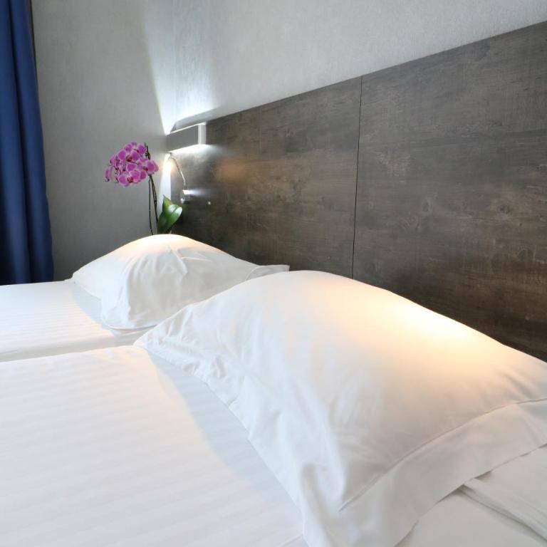 Hôtel Napoléon - Chambre Triple - 4